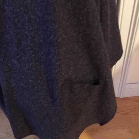 NWT vintage Animale open jacket/ cape with matching beret   One size fits most - Picture 7 of 12